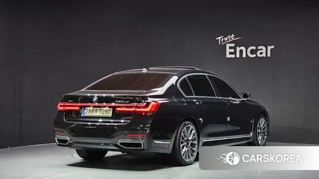 BMW 7 Series (G11) id 3128390 из Кореи 12