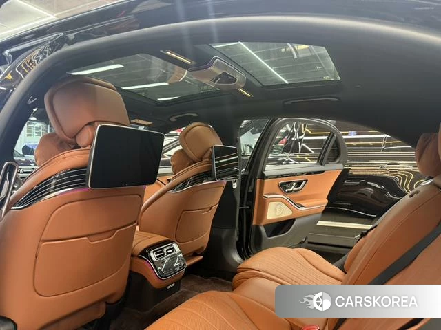 Mercedes-Benz S-class id 4220973 из Китая 8