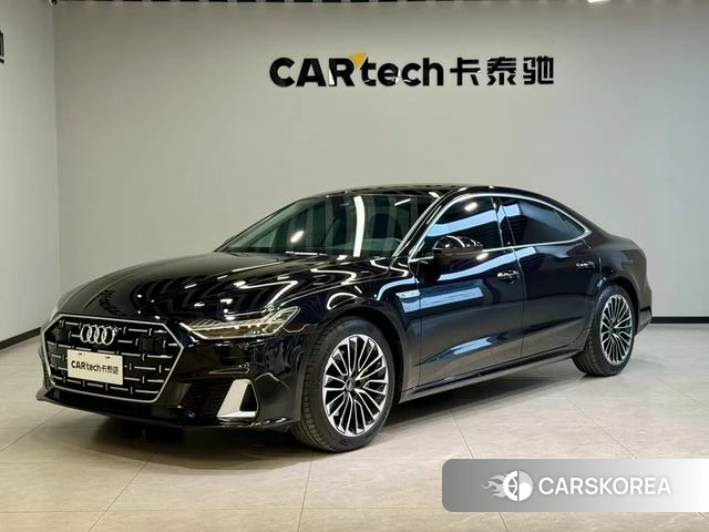 Audi A7L id 3849801 из Китая 12