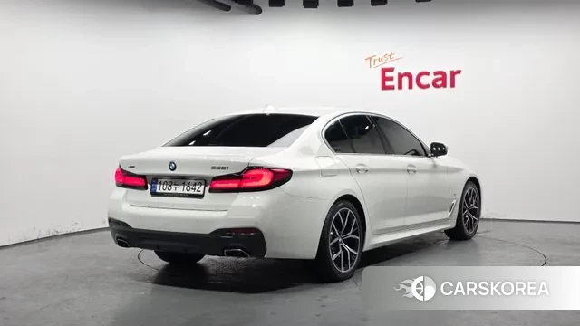 BMW 5 Series (G30) id 3645041 из Кореи 12