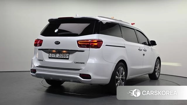Kia The New Carnival id 4318000 из Кореи 12