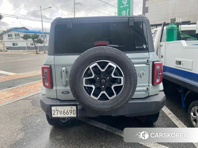Ford Bronco 6th Generation 2025 Небесно-голубой из Кореи, фото 2
