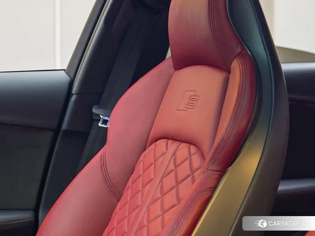 Audi S4 id 4600593 из Китая 12
