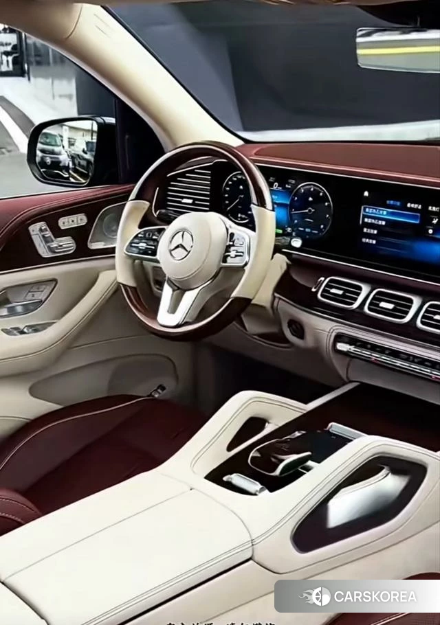 Mercedes-Benz GLS 2025 Черный из Китая, фото 2