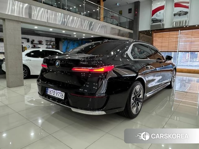 BMW 7 Series (G70) id 4656057 из Кореи 12