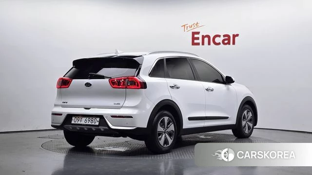 Kia Niro id 4776421 из Кореи 12