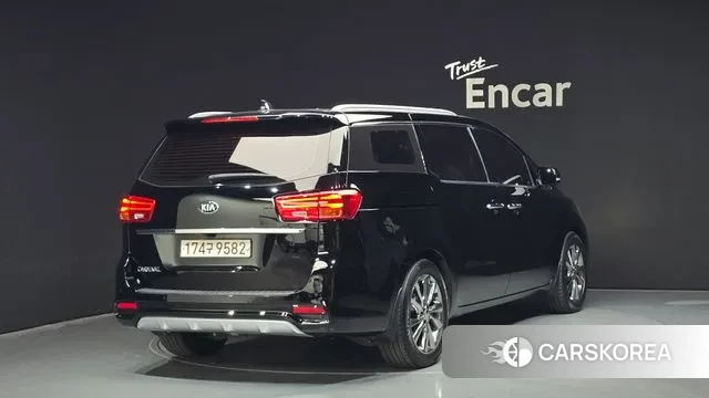 Kia The New Carnival id 3504995 из Кореи 12