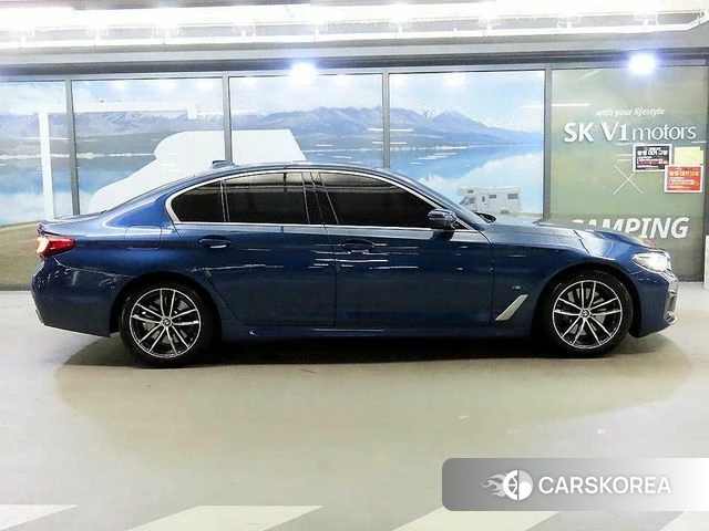 BMW 5 Series (G30) id 4303917 из Кореи 12