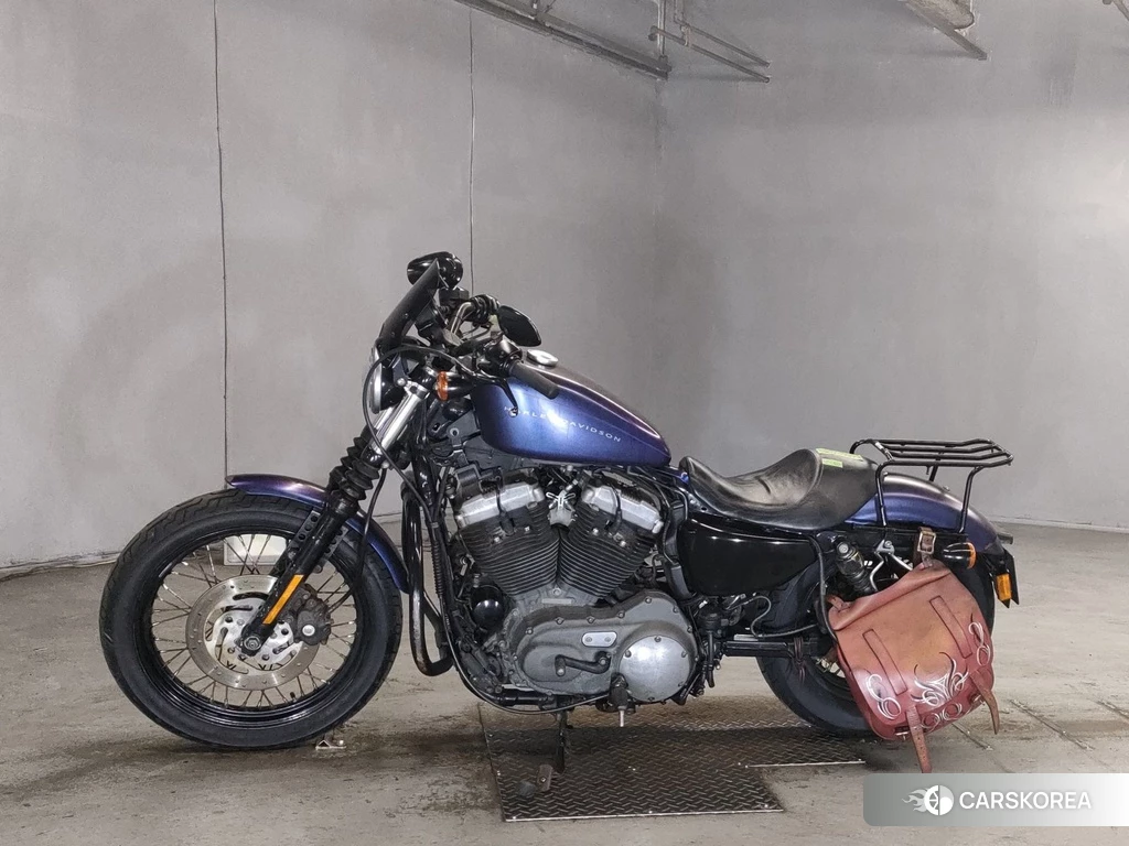 Проданный Harley-Davidson Sportster XL1200N Nightster 2010 из Японии, фото 2