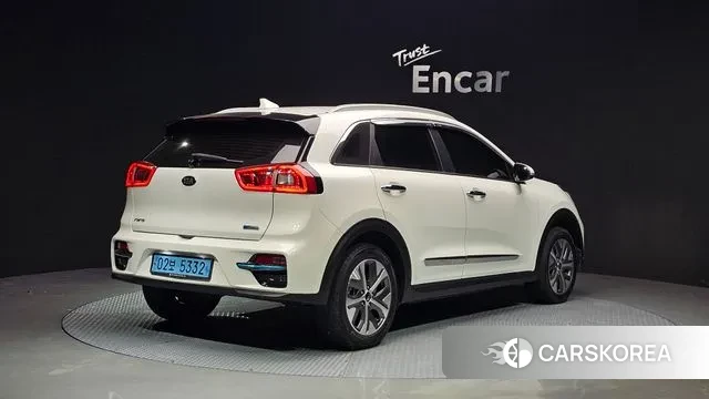 Kia Niro EV id 3439407 из Кореи 12