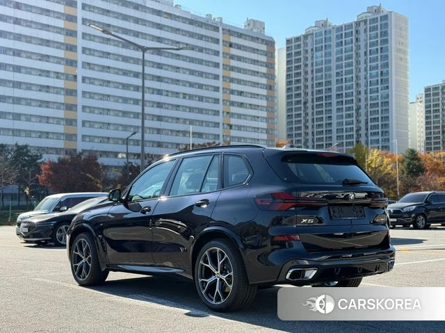 BMW X5 (G05) 2025 Черный из Кореи, фото 2