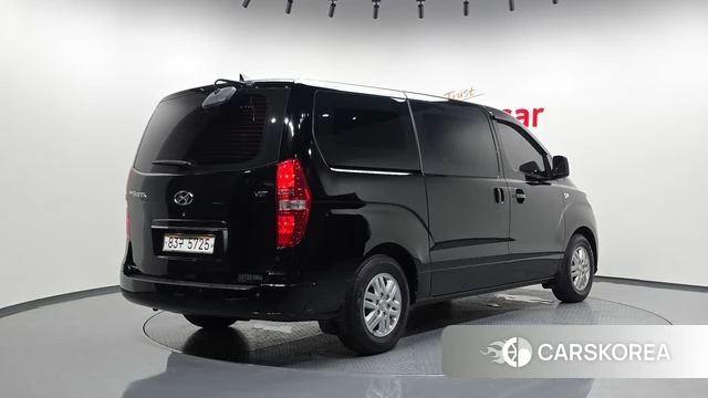 Hyundai The New Grand Starex id 4582149 из Кореи 12
