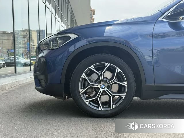 BMW X1 2021 Синий из Китая, фото 5