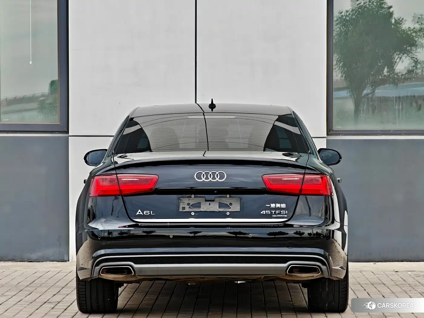 Audi A6L id 4600972 из Китая 12