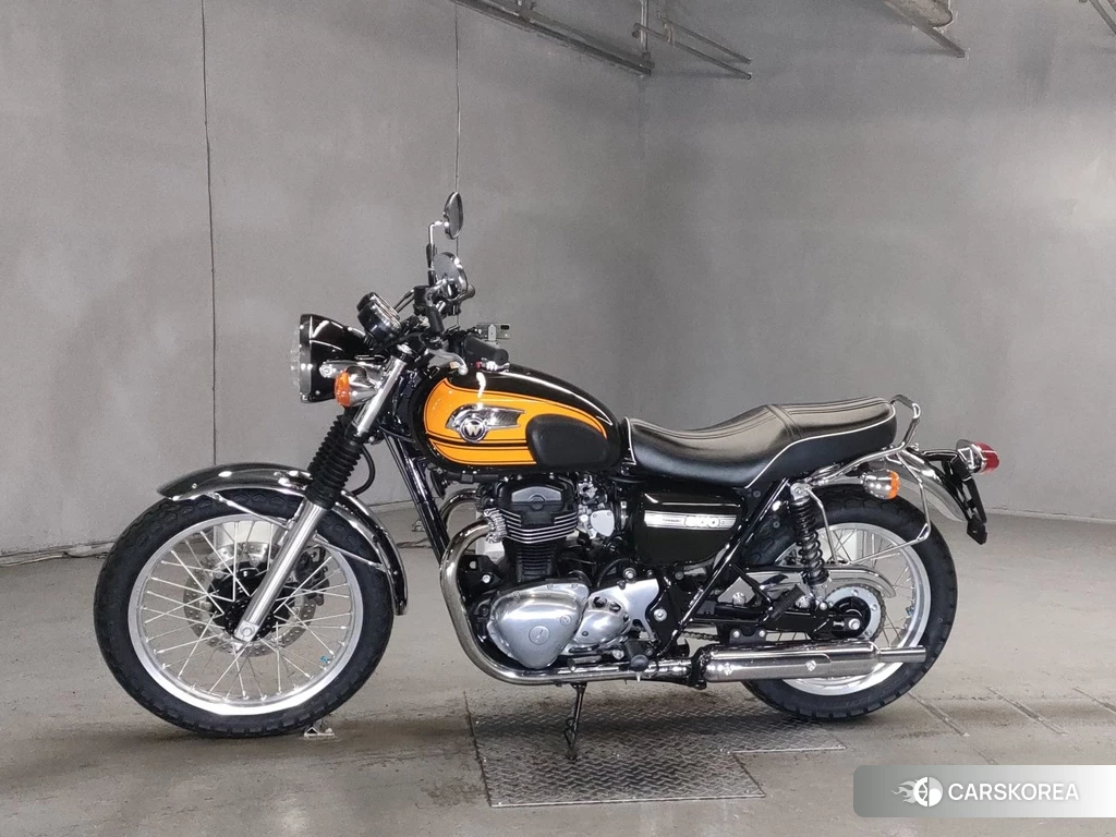 Проданный Kawasaki W800 2017 из Японии, фото 2