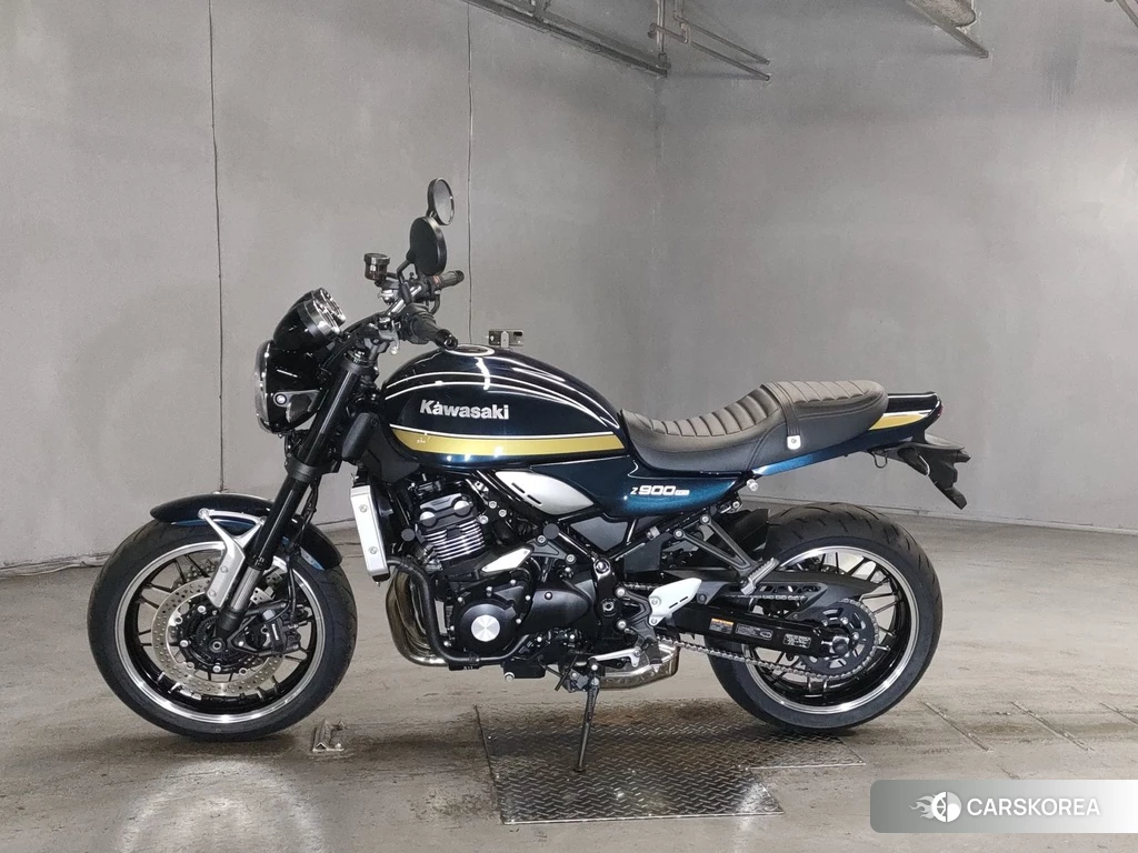 Проданный Kawasaki Z900RS 2022 из Японии, фото 2