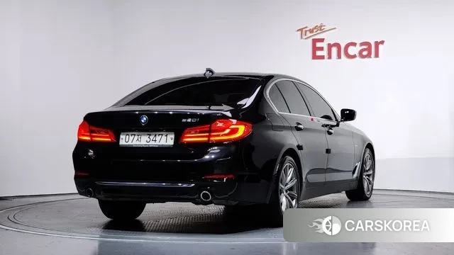 BMW 5 Series (G30) id 3489676 из Кореи 12