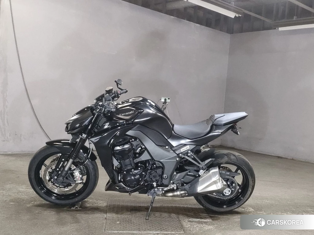 Проданный Kawasaki Z1000 2018 из Японии, фото 2