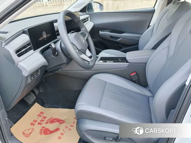 Volkswagen Lavida 2025 Белый из Китая, фото 6