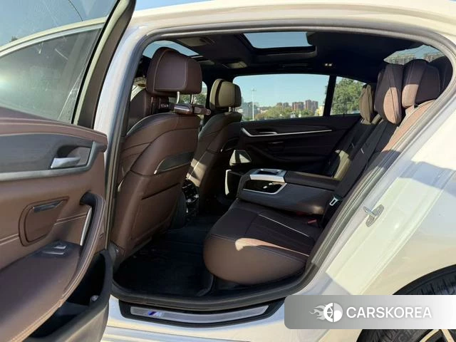 BMW 5 series id 4301690 из Китая 12