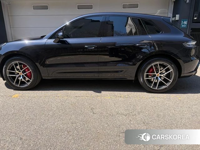 Porsche Macan 2022 Черный из Кореи, фото 5