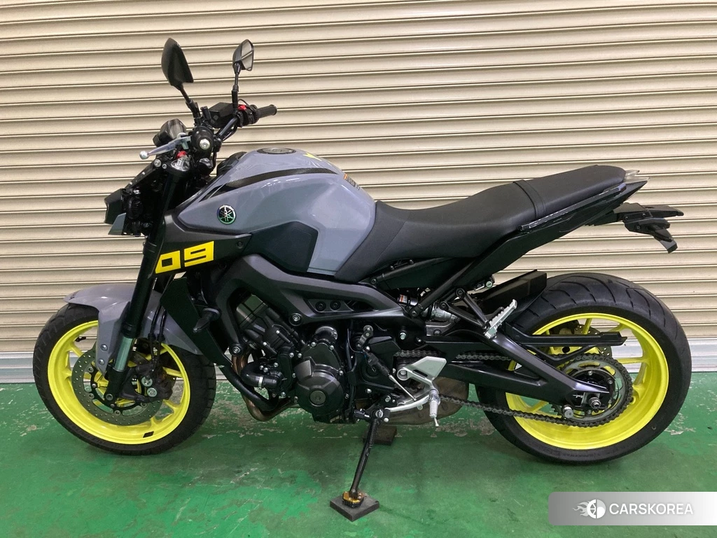 Проданный Yamaha MT-09 ABS id 4172593 из Японии