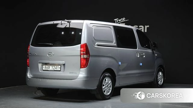 Hyundai The New Grand Starex id 3796068 из Кореи 12