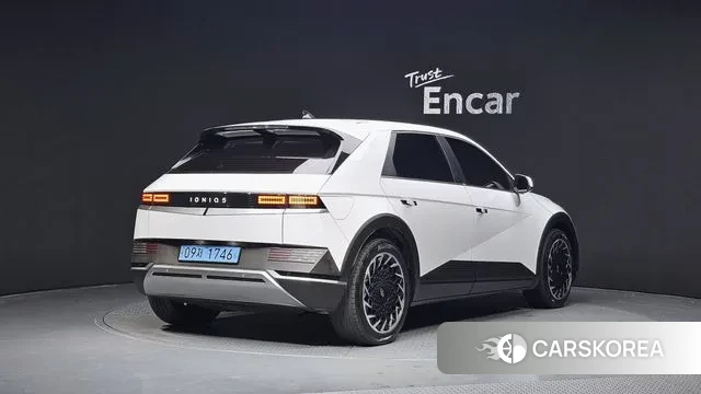 Hyundai Ionic 5 id 3680321 из Кореи 12