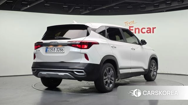 Kia Seltos id 4603947 из Кореи 12