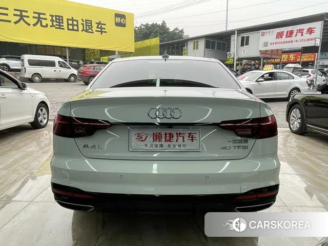 Audi A4L 2024 Белый из Китая, фото 6