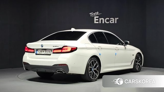 BMW 5 Series (G30) id 4692667 из Кореи 12