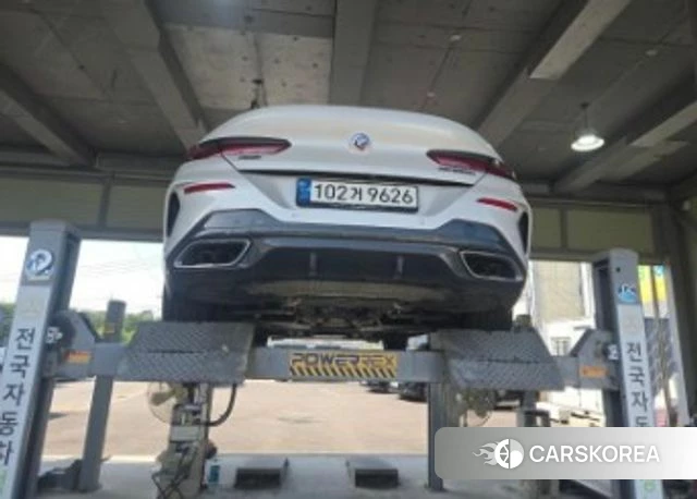 BMW 8 Series (G15) 2022 Белый из Кореи, фото 2