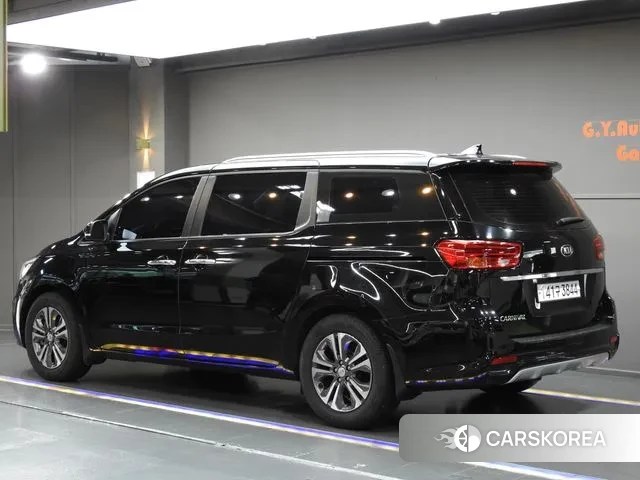 Kia The New Carnival id 3098233 из Кореи 12