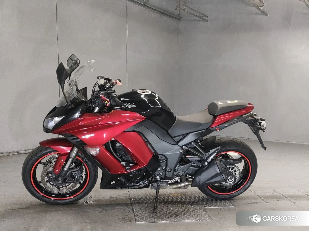 Проданный Kawasaki NINJA 1000 2015 из Японии