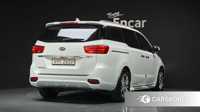 Kia The New Carnival id 4746948 из Кореи 12