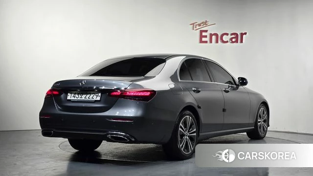 Mercedes-Benz E-Class W213 id 4594368 из Кореи 12