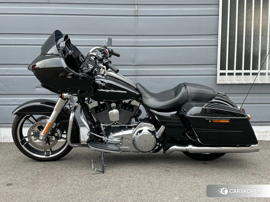 Проданный Harley-Davidson Road Glide FLTRXS1750 2015 из Японии