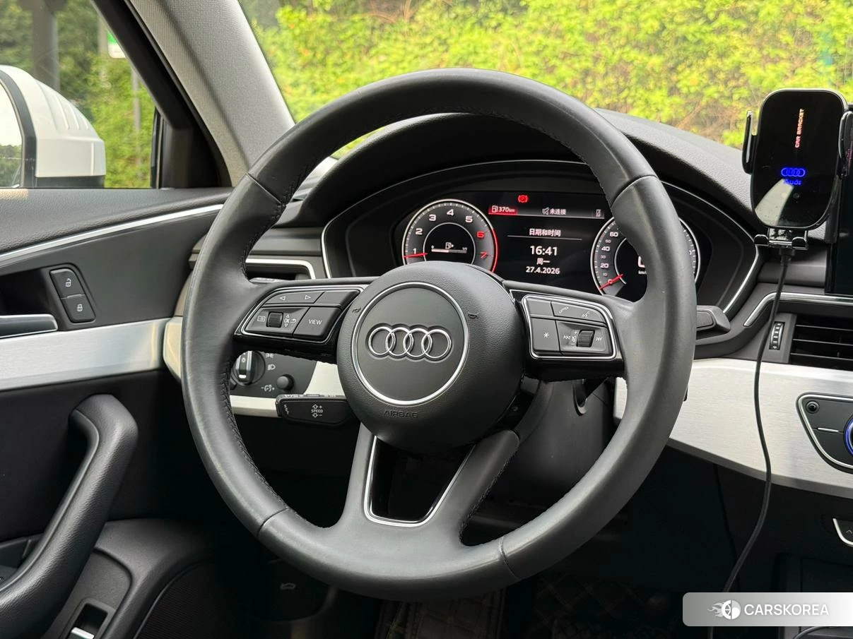 Audi A4L 2021 Белый из Китая, фото 5