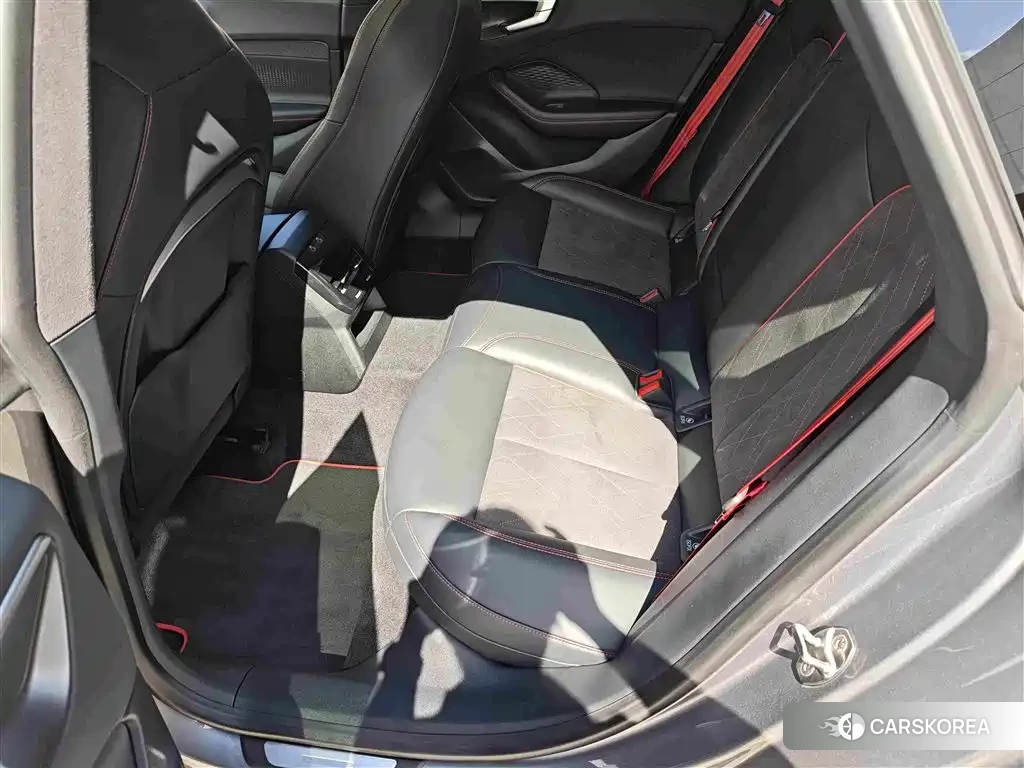 Audi A5L Sportback 2025 Silver/gray из Китая, фото 3