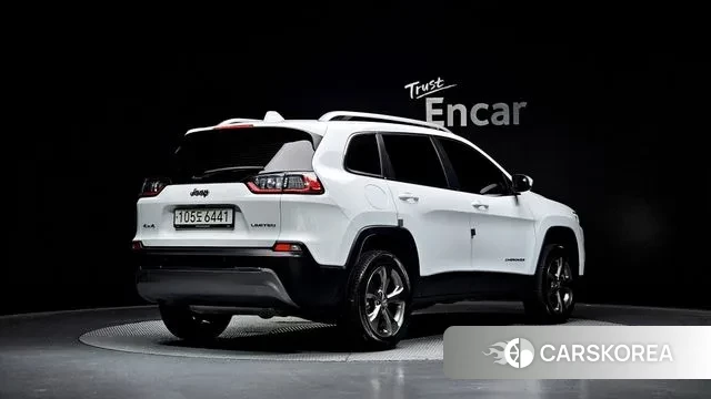 Jeep Cherokee (KL) id 3044832 из Кореи 12