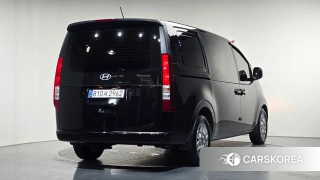 Hyundai Staria id 4480278 из Кореи 12