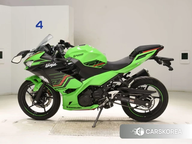Проданный Kawasaki NINJA 400 2023 из Японии
