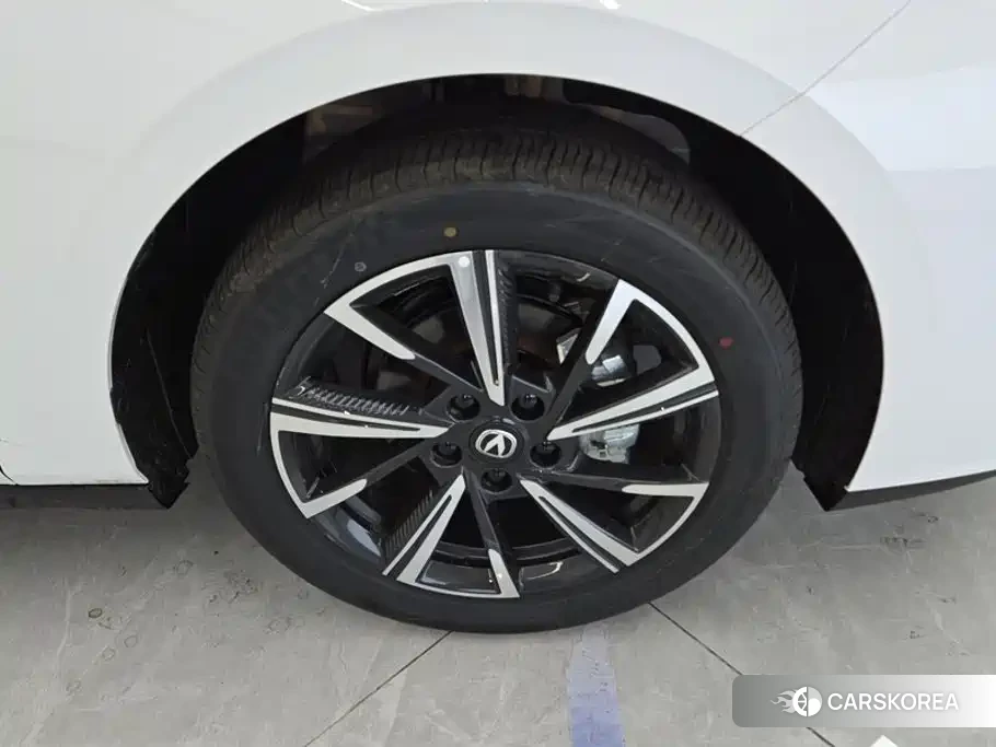 Chang'an Yidong id 4629668 из Китая 8