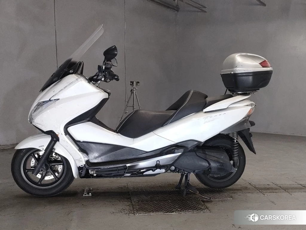 Проданный Honda FORZA Z 2012 из Японии, фото 2