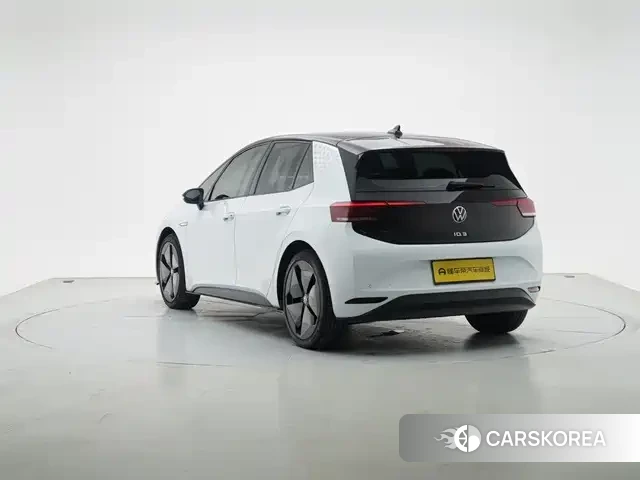 Volkswagen ID.3 2024 Белый из Китая, фото 4