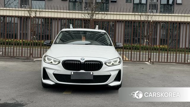 BMW 1 series 2021 Белый из Китая, фото 2