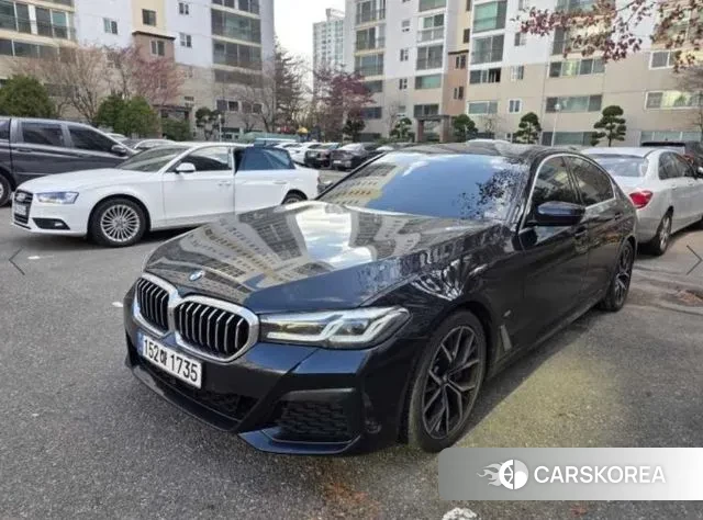 BMW 5 Series (G30) 2021 Черный из Кореи, фото 3