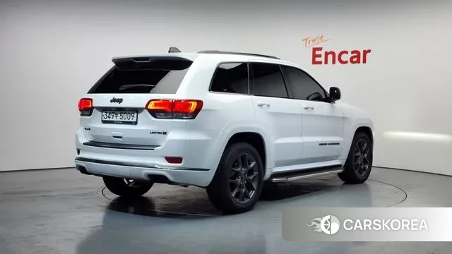 Jeep Grand Cherokee id 3686954 из Кореи 12