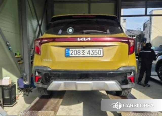 Kia The New Seltos 2023 Желтый из Кореи, фото 2