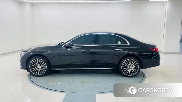 Mercedes-Benz E-Class W214 id 3015884 из Кореи 12